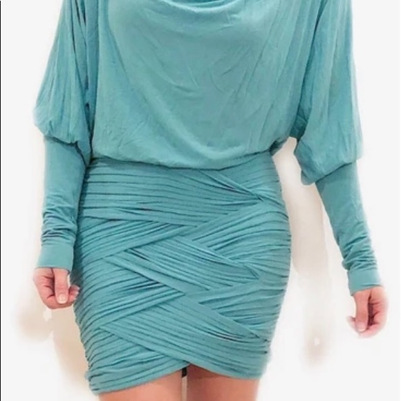 Vintage BCBG Maxazria from early 2000s stunning teal party dress! - Picture 9 of 9